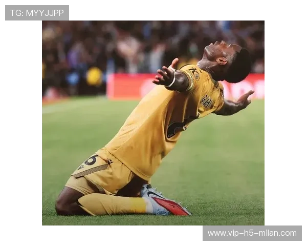 利物浦蓄势待发：未来英格兰中锋的璀璨之路即将开启